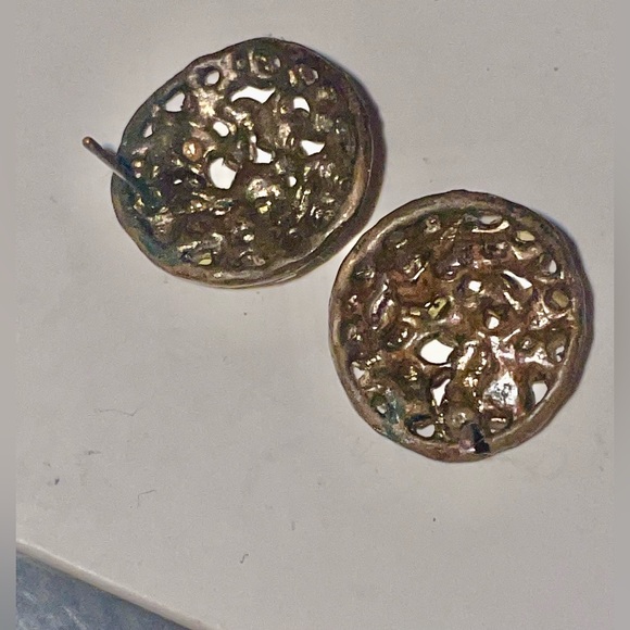 Earrings - Picture 3 of 5